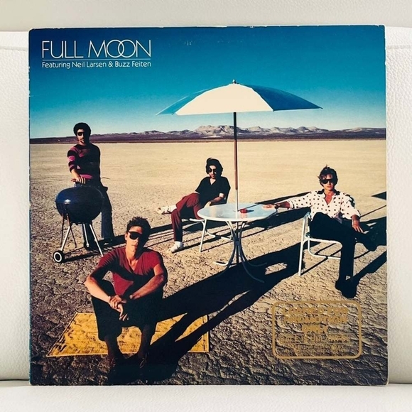 LP Full Moon Featuring Neil Larsen & Buzz Feiten - Full Moon Vinyl Record - Picture 1 of 2